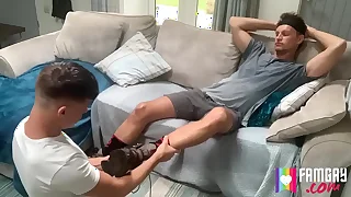 Foot Massage Kendrick Thomas&comma; James Keresford